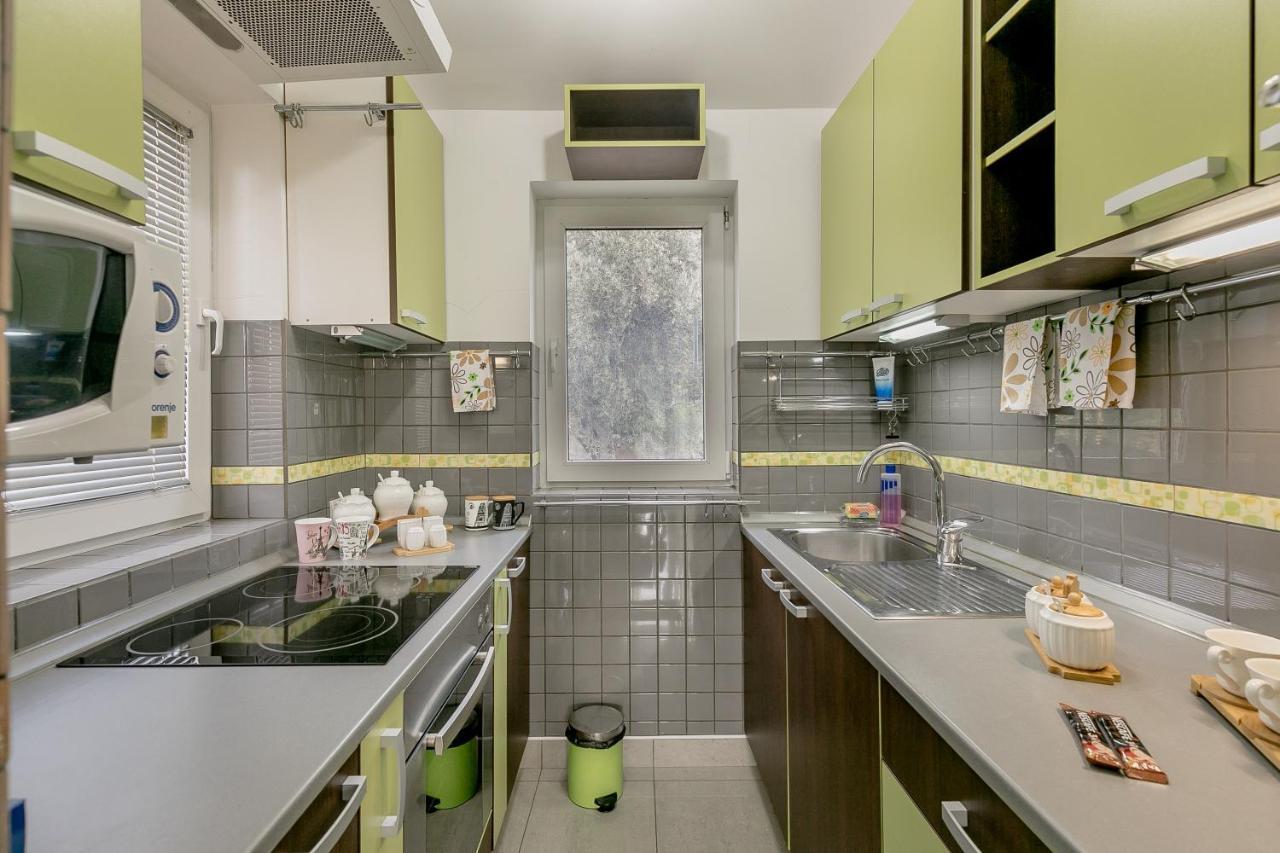 Olive Garden Apartment Petrovac Extérieur photo