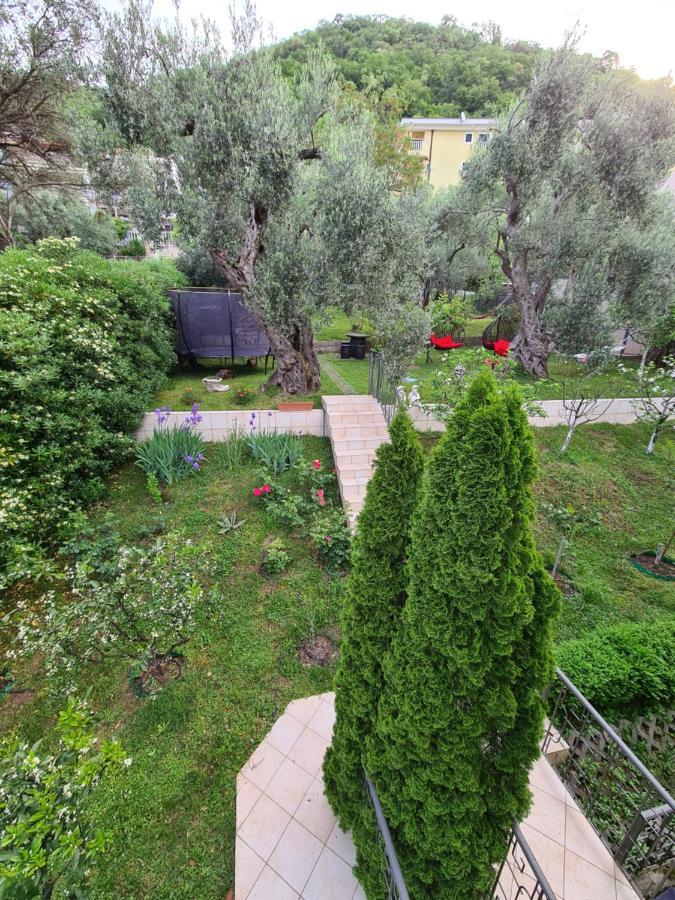 Olive Garden Apartment Petrovac Extérieur photo