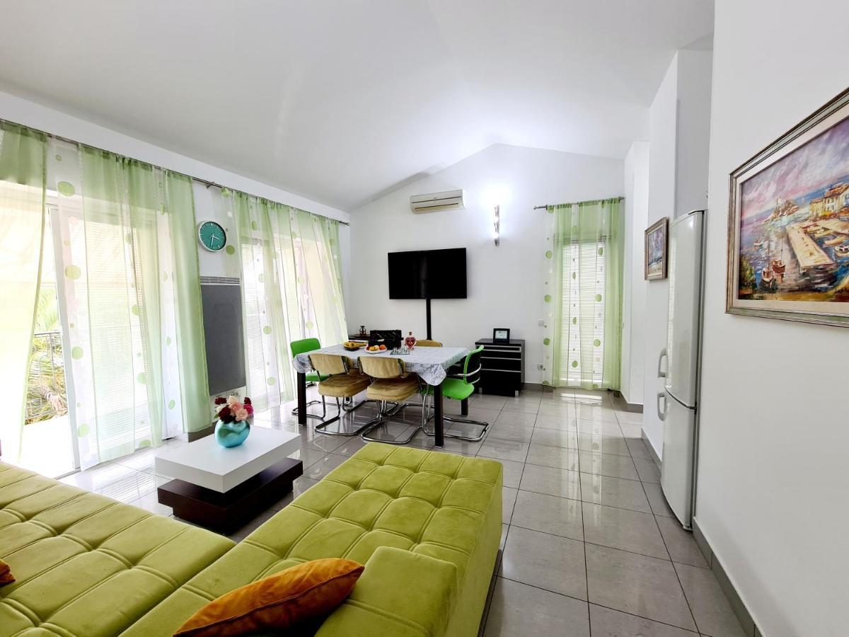 Olive Garden Apartment Petrovac Extérieur photo