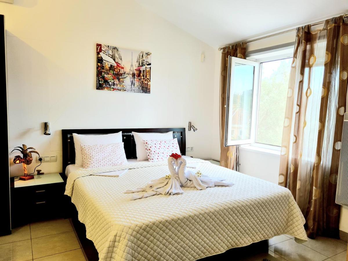 Olive Garden Apartment Petrovac Extérieur photo