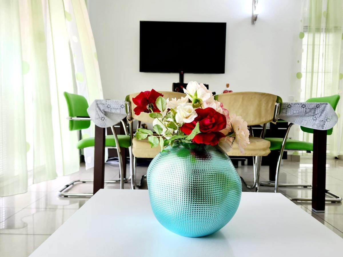 Olive Garden Apartment Petrovac Extérieur photo